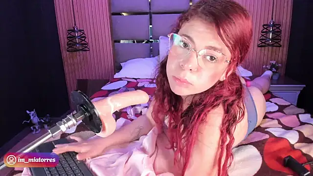 MiaTorres4 webcam