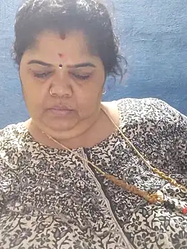 tamilthanushri webcam