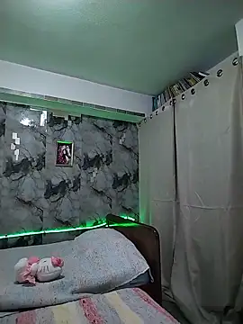 SaharQamar webcam