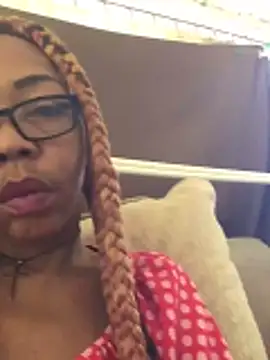 Ladyzee25
