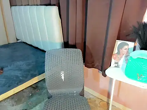SiennaBlair webcam