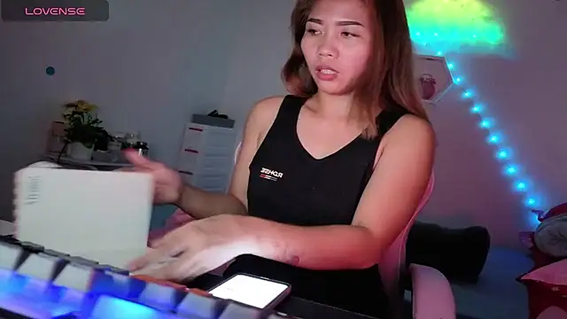 25sweetlilbunny webcam