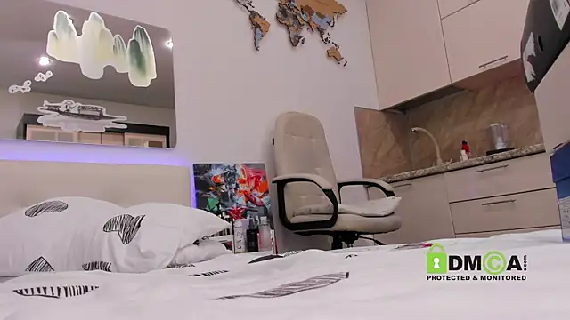 SonyaParadise webcam