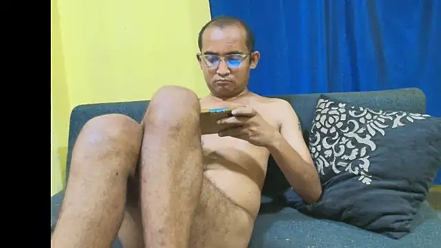 Cute_boy2000 webcam