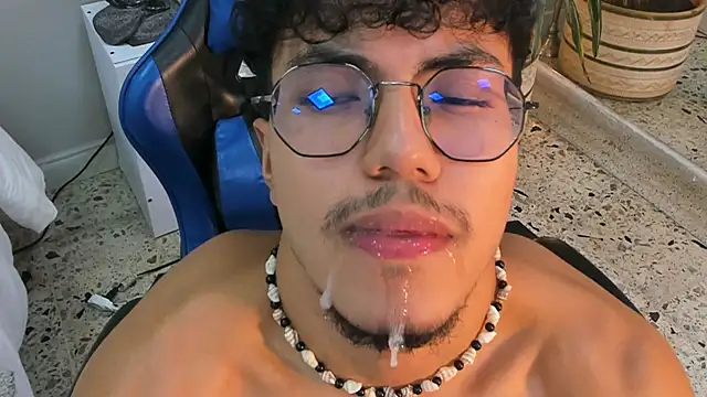 kai_storn webcam