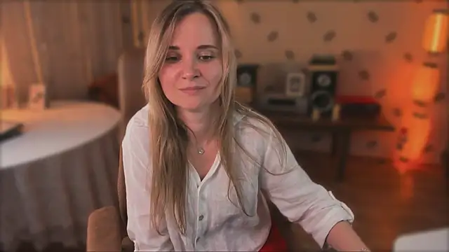 MiaSparkes webcam
