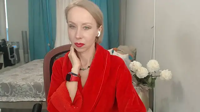 LuxuryNika webcam
