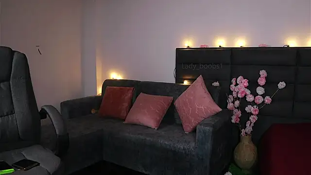 kathieandpovcock1 webcam