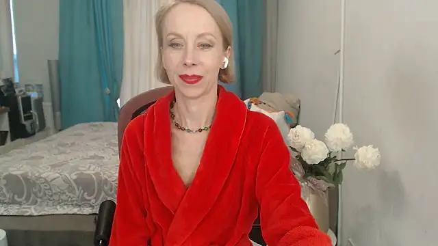 LuxuryNika live sex cam