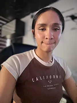 Isabella-Teen