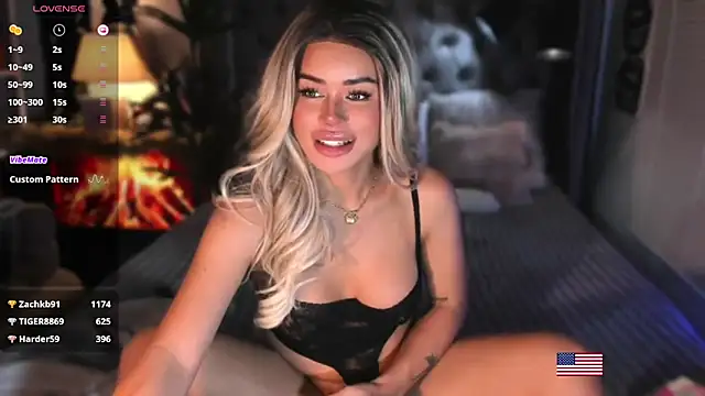 ZyraGoddes webcam