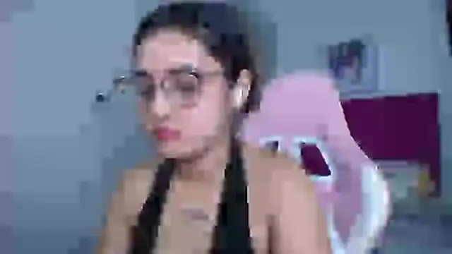 kathe-mills235 webcam