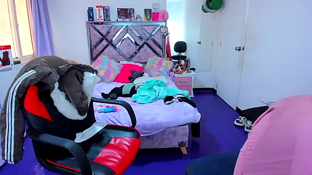Luna_Analya webcam