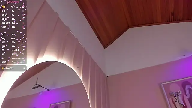 elodie_walker webcam
