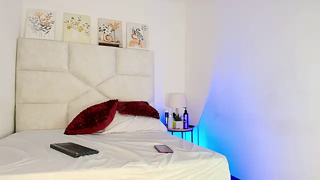 elizawiliamst webcam