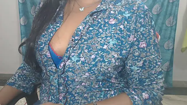 Sophia_your webcam