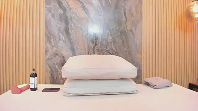 mary_spencer webcam