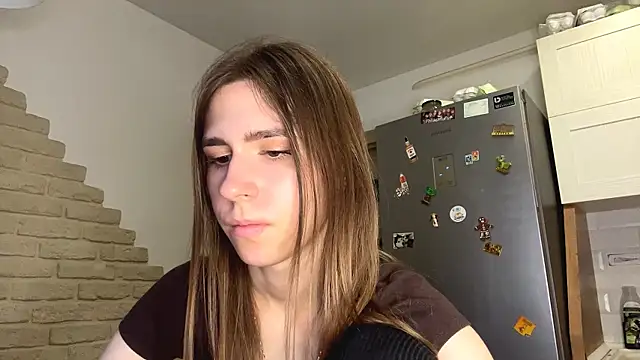 ZaraGuyette webcam