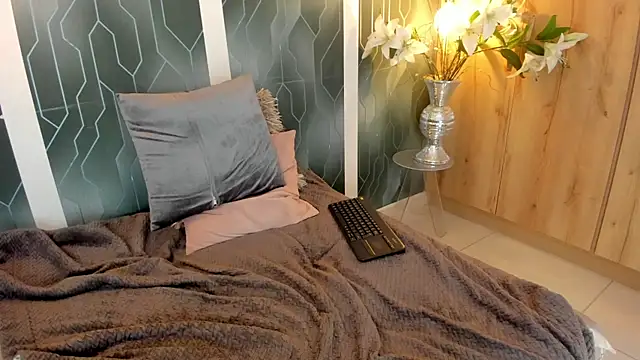 camila-manzur webcam