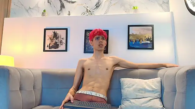 TWINKS_FRIENDS webcam