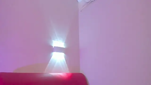 AllanaRosee webcam