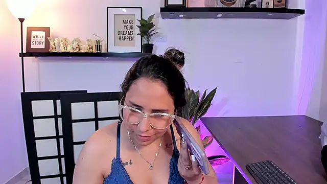 Sharon_rhodes_ webcam