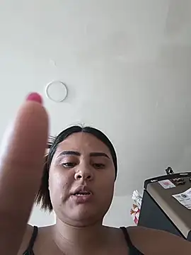 sexy-latin10 webcam