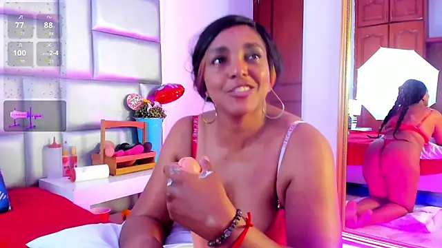 LovelyNickii webcam