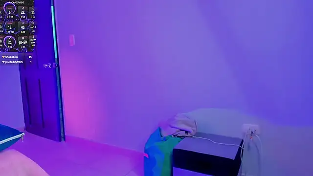 Victoria_Rose_ webcam