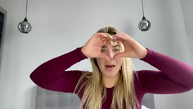 alyrasun webcam
