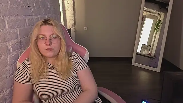 StellaVanilla webcam