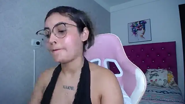 kathe-mills235 webcam