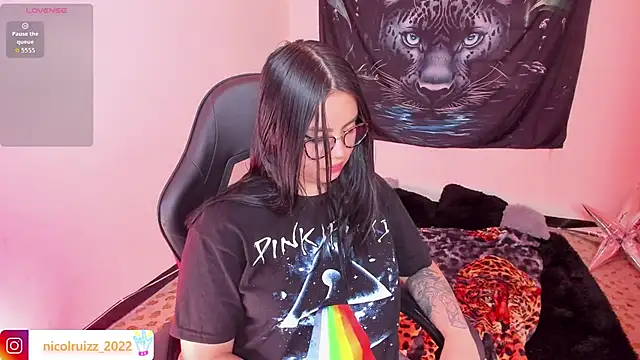 Nicolle_Ruizz webcam