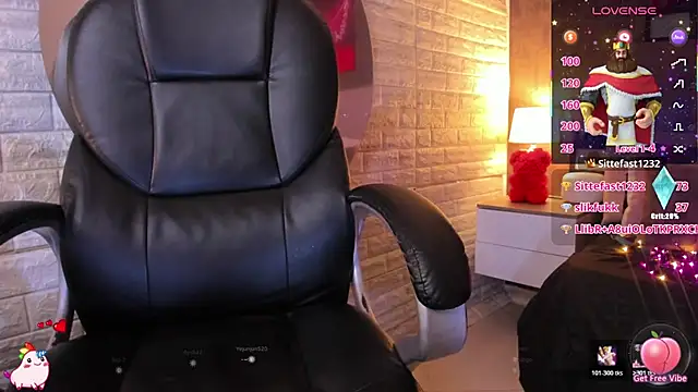 alice__tylor webcam
