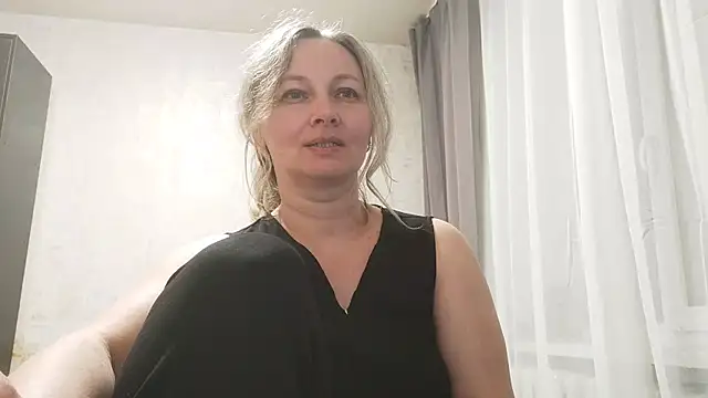 EdithManning webcam