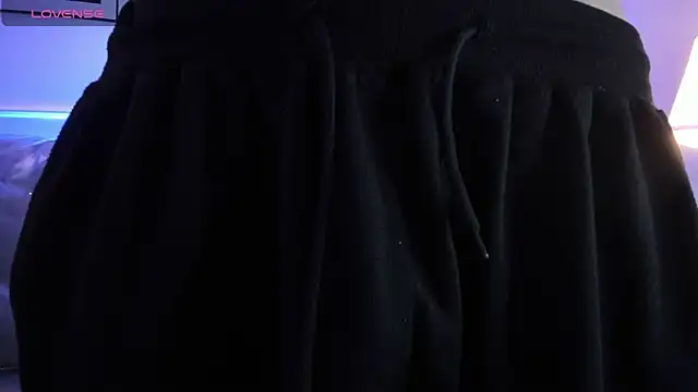 Leo_santoro webcam