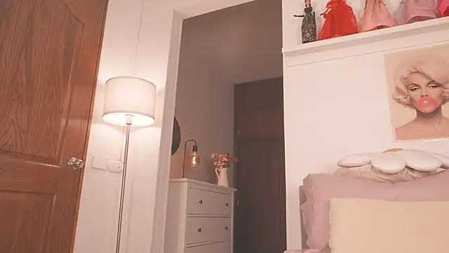 moon_angels webcam