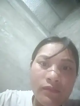 Momo-biki webcam