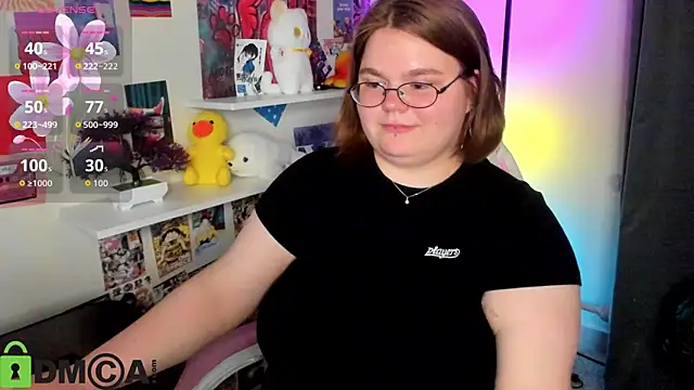 Maneela_Kennedy webcam