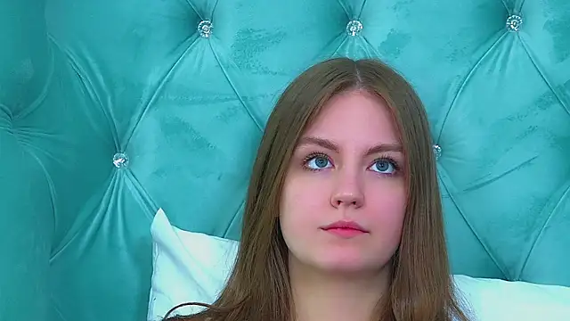 SofiaSarvains webcam
