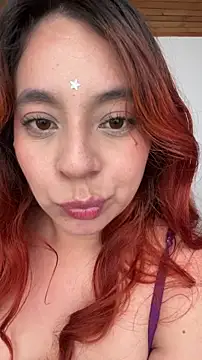 julieta_velvet webcam