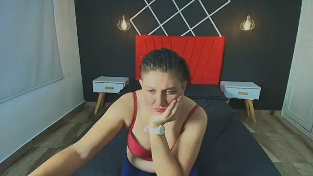 Chloe_McCarthy webcam