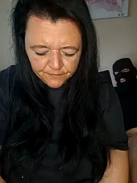 BlacReign webcam