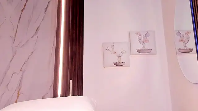 mia_six66 webcam