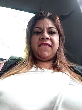 Laura-Hernandez webcam
