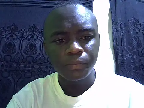 EbonyTjay webcam