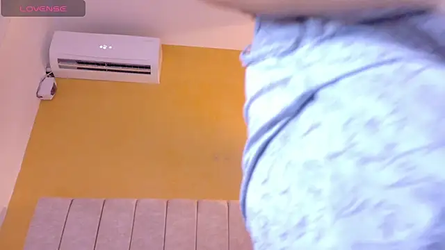 lexyfyre webcam