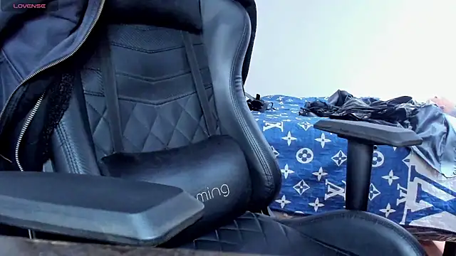 Tommy_Bred webcam