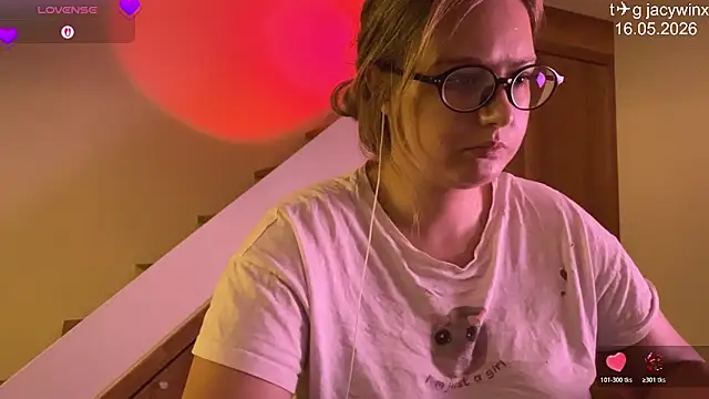 JacyWinslat webcam