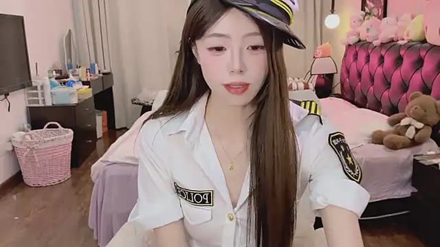 Evacute-top webcam